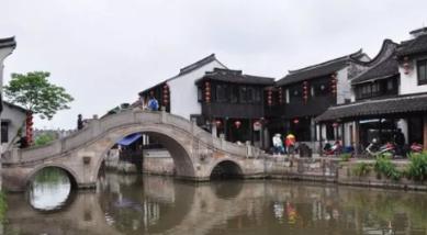 小熊猫足球冒险